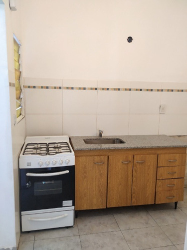 Imagen 4 de 9 de Departamento Tipo Casa En Venta En Lanus Oeste