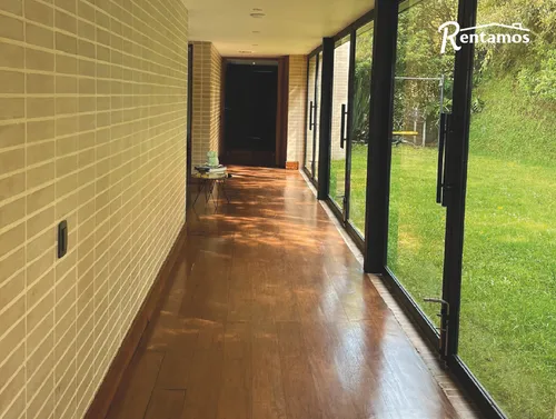 Casa En Venta En Escobero. Cod V11495