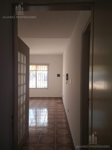 Imagen 8 de 14 de Departamento - La Matanza