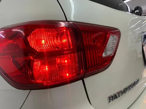 Nissan Pathfinder Sense