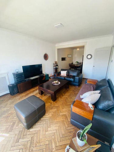 Imagen 1 de 14 de Venta Apartamento 3 Dormitorios Y 3 Baños Con Garage En El Centro De Montevideo 123 Metros!