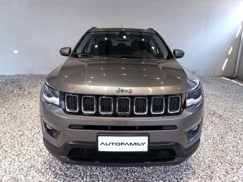Imagen 2 de 12 de Jeep Compass 2.4 Sport Automática
