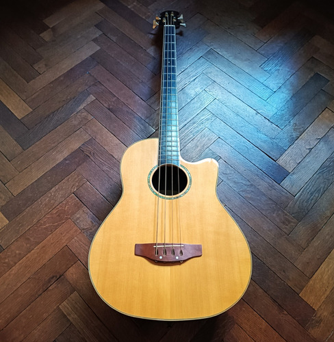 Bajo Ovation Electroacustico Permuto ( Ibanez, Cort, Fender