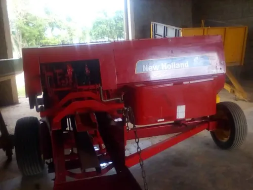 Empacadora New Holand Bc 5050