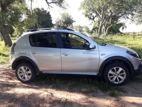Renault Sandero Stepway 1.6 Privilege 2013