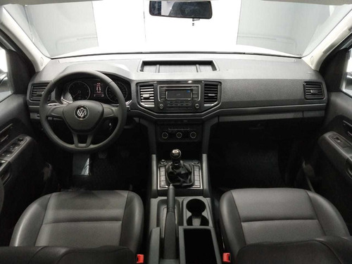Imagen 6 de 7 de Volkswagen Amarok 2022 2.0 Cd Tdi 140cv Trendline