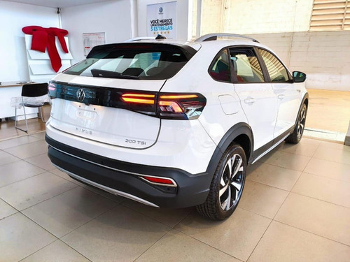 Imagem 3 de 15 de Volkswagen Nivus Highline 1.0 200 Tsi Flex Aut 2021/2021 0km
