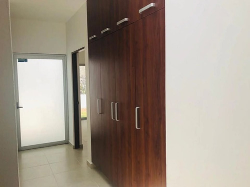 Hermosa Casa En Renta En Real De Juriquilla, Una Planta