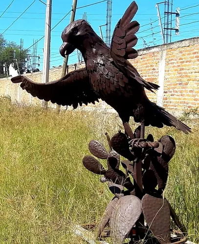 Impresionante Escultura Gigante Aguila Porfiriana En Metal.