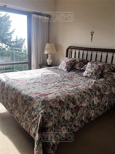 Departamento En Venta Ubicado En Centro De Bariloche, Bariloche