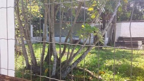 Chácara À Venda Com 4200 M² Terreno Em Itanhaém. 3868