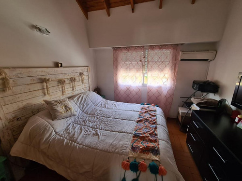 Imagen 10 de 14 de Duplex 4 Amb. De 72 M² C/ Garage Y Patio - Ramos Mejia