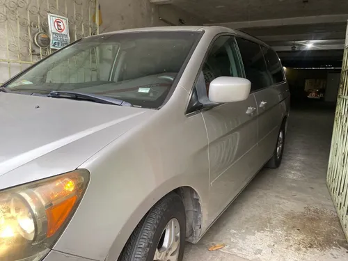 Honda Odyssey 3.5 Touring Minivan Cd Qc Dvd At