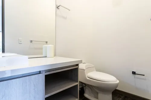 Casa En Venta En Carrizales. Cod V24082