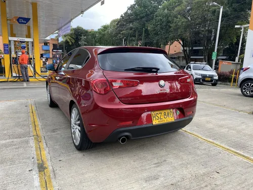 Alfa Romeo Giulietta 1.4 Distinctive Mt 2012