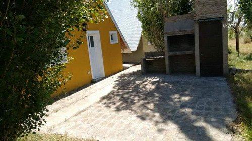 Complejo De Cabañas En Venta - 3 Dormitorios 3 Baños - 445mts2 - Balneario Marisol