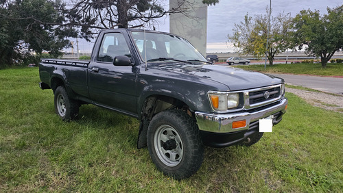 Toyota Hilux 2.8 S/cab 4x4 D