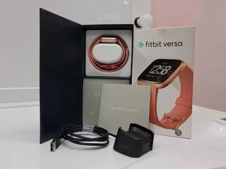 Fitbit Versa Rose Gold Aluminum