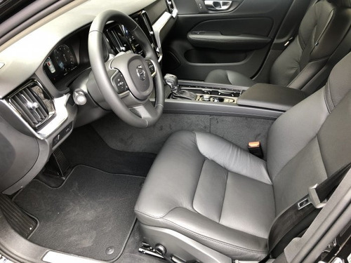 S60 2.0 T4 Momentum Gasolina 4p Automático