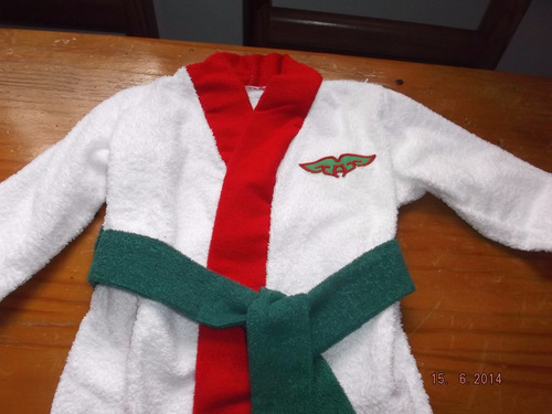 Imagen 2 de 10 de Salidas De Baño Y Batas Para Niños