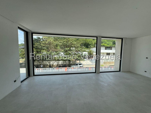Ana Torres. Casa Dúplex En Venta 2518155 En Prados Del Este