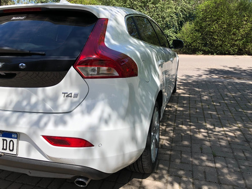Volvo V40 1.6 T4 Inscription 2017