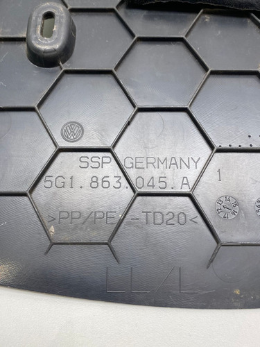 Acabamento Console Lado Esq Golf Mk7 2012/2017 (Usado)