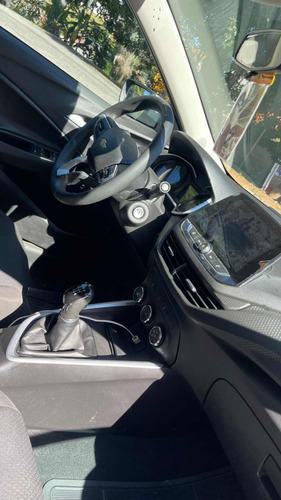 Chevrolet Onix 1.0 Lt 5p 6 marchas