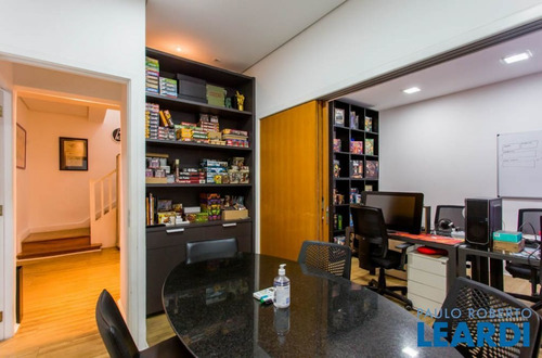 Imagem 4 de 15 de Sobrado - Vila Madalena - Sp - 638780