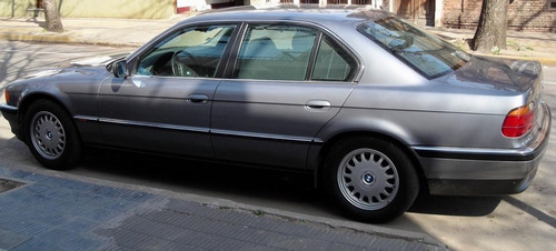 Bmw 740i