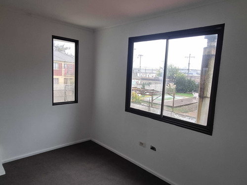 Casa En Calle Arturo Prat Con Sargento Aldea (60103)