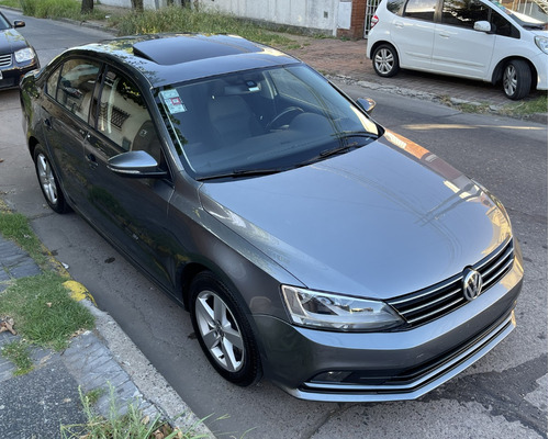 Volkswagen Vento 2.5 Advance Plus 170cv Tiptronic