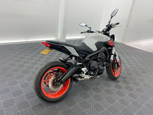 Imagen 9 de 25 de Yamaha Mt09