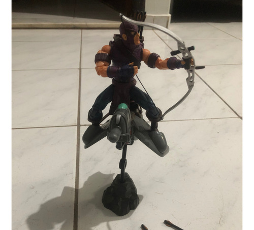 Marvel Legends Gavião Arqueiro Toybiz (Usado)