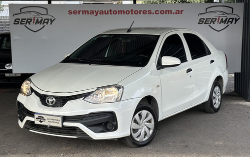 Toyota Etios 1.5 Sedan X
