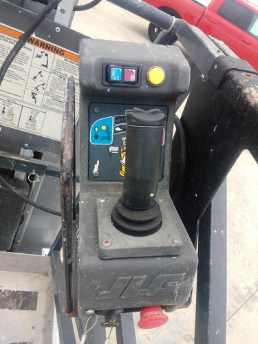 Imagen 6 de 10 de Plataforma Autopropulsada Canastilla Elevadora JLG (genie)