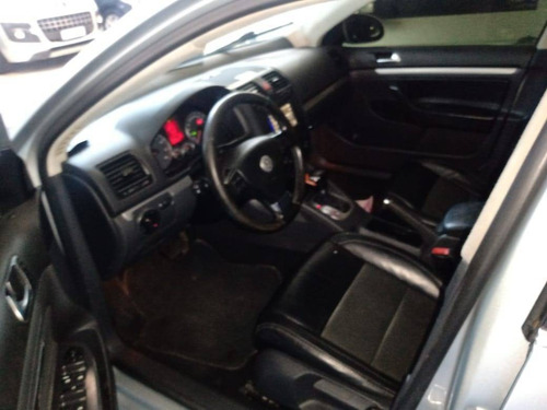 Imagem 9 de 11 de Volkswagen Jetta 2.5 I 20v 150cv Gasolina 4p Tiptronic