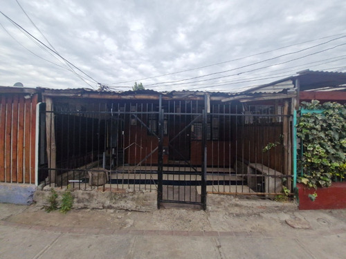 Poblacion Estrella Sur2, 2 Dormitorios, Patio
