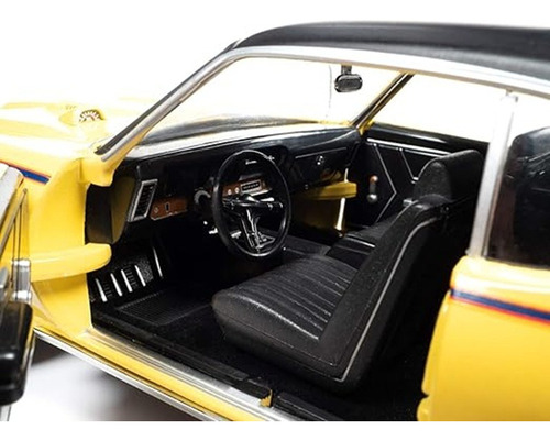 Auto World 1969 Pontiac Gto Judge 1/18 Amarillo