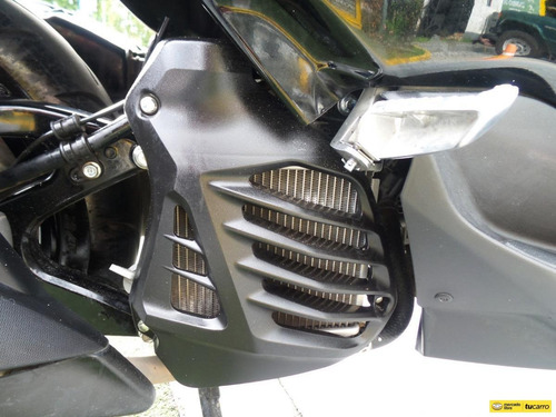 Imagen 18 de 25 de Yamaha Gpd 150-a Nmax