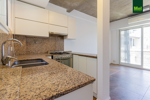 Hermoso 2 Ambientes C/balcón Y Terraza Propia En Colegiales