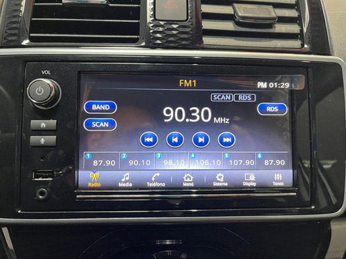 Nissan March 1.6 Advance At