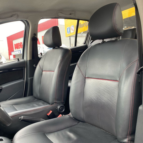 Renault Sandero Stepway SANDERO STEPWAY Hi-Flex 1.6 16V 5p Aut.