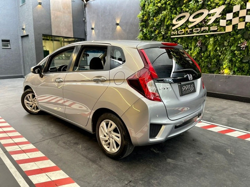 Imagem 4 de 8 de Honda Fit 2017 1.5 Lx Flex Aut. 5p