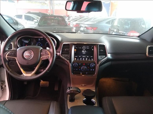 Jeep Grand Cherokee 3.6 Laredo 4x4 V6 24v