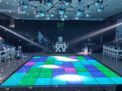 Imagen 5 de 10 de Alquiler Muebles Led Luminosos Barras Pista De Baile Livings