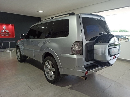 Mitsubishi Pajero Full 3.2 Di-d 5d Hpe 4wd