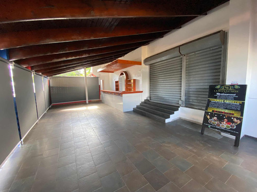 Local Comercial 450m2 En Ave Independencia