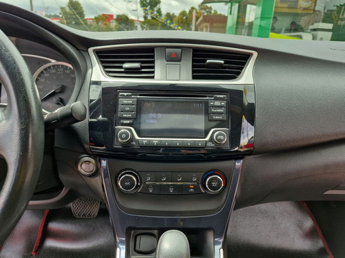 Nissan Sentra 1.8 B17 Fl Sr