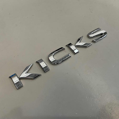 Emblema Tampa Traseira Nissan Kicks 2021 Original